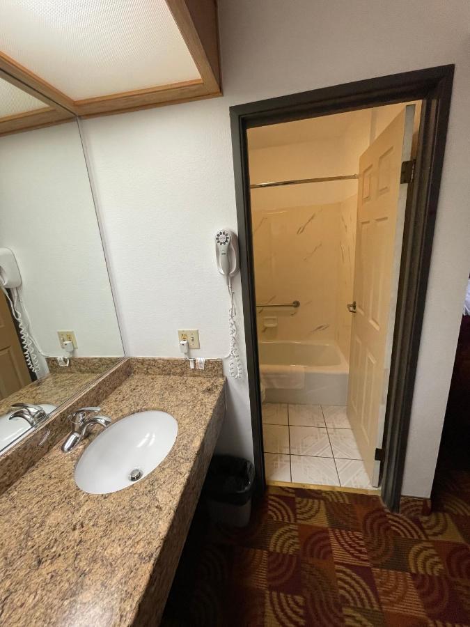 Chino Motel Εξωτερικό φωτογραφία